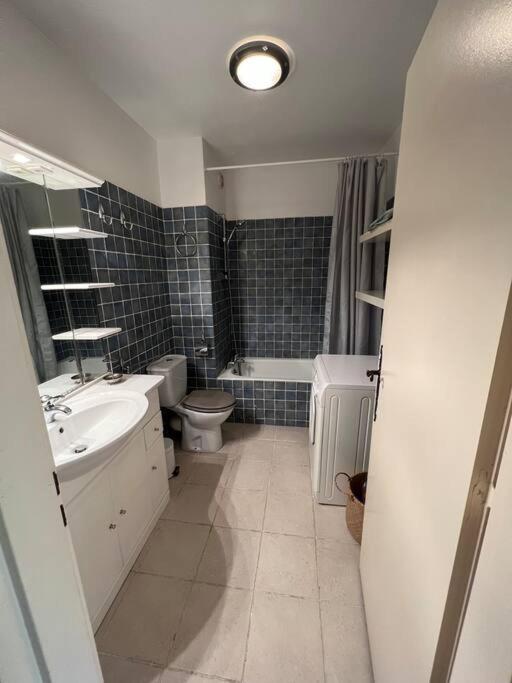Image 6 of Appartement avec jardin au coeur de Saint-Tropez.