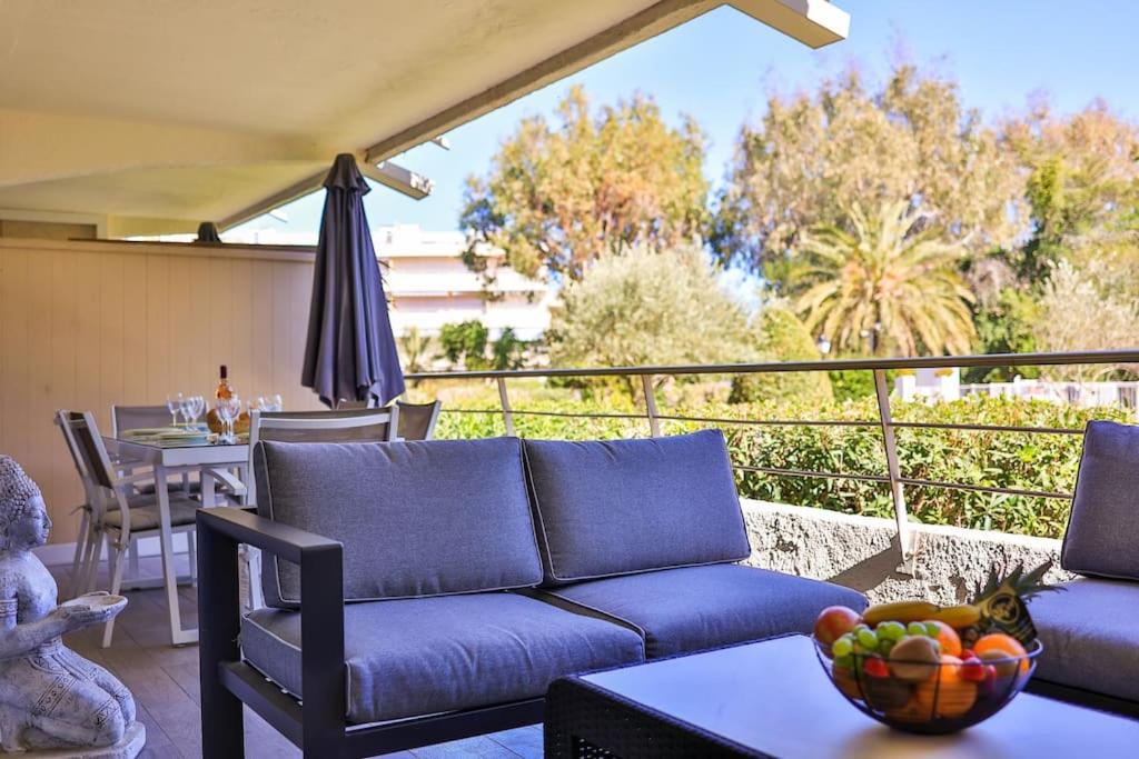 Image 5 of Centre St Tropez – Gd 2 pièces, piscine et parking