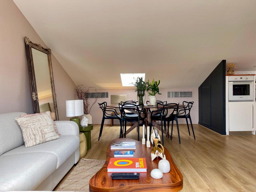 Image of Cœur de Saint-Tropez – 2 chambres – Terrasse – Parking