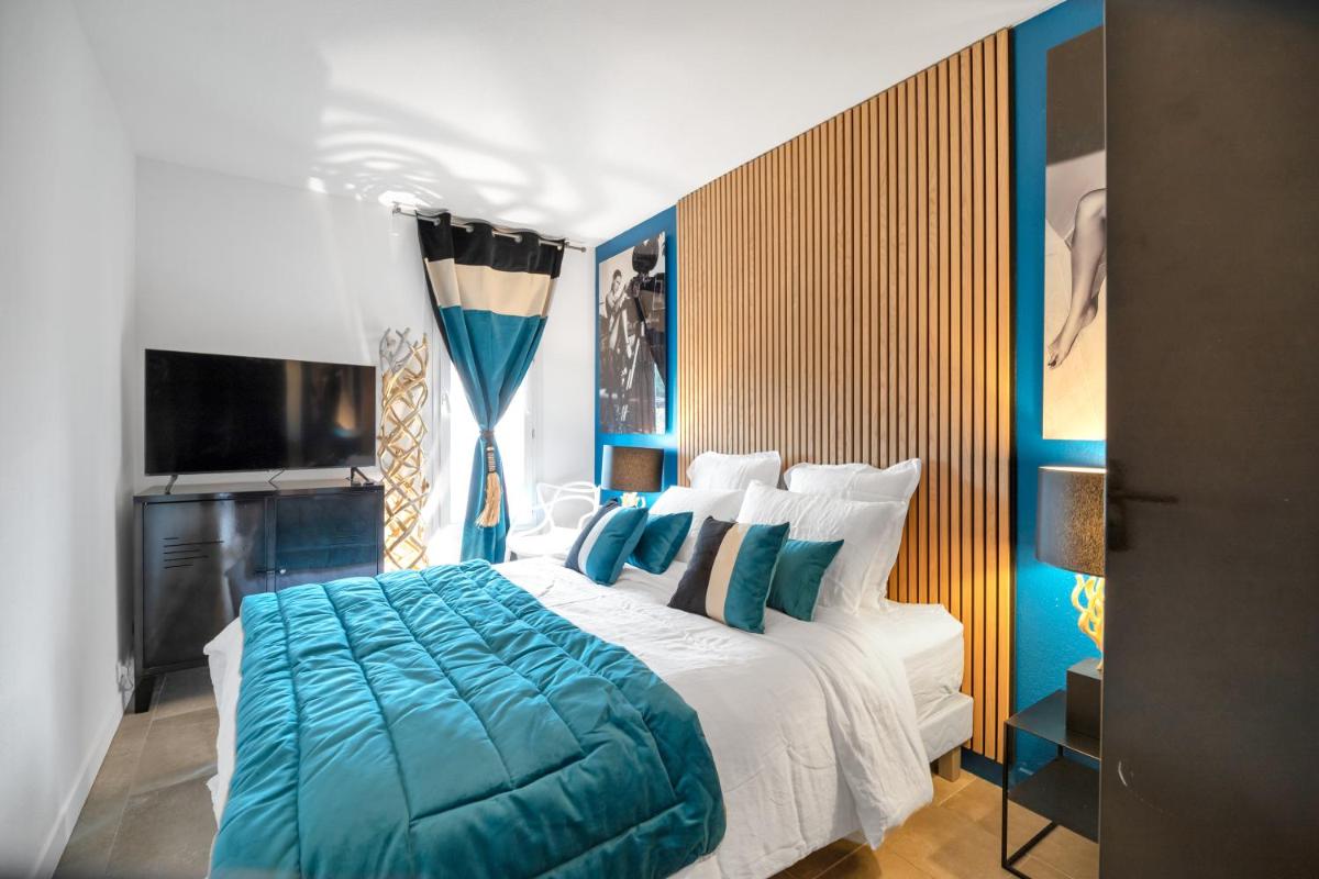 Image 1 of Luxury apartment 200 meters from Place des Lices