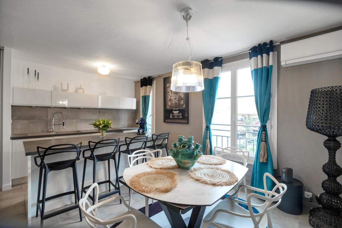 Image 3 of Luxury apartment 200 meters from Place des Lices