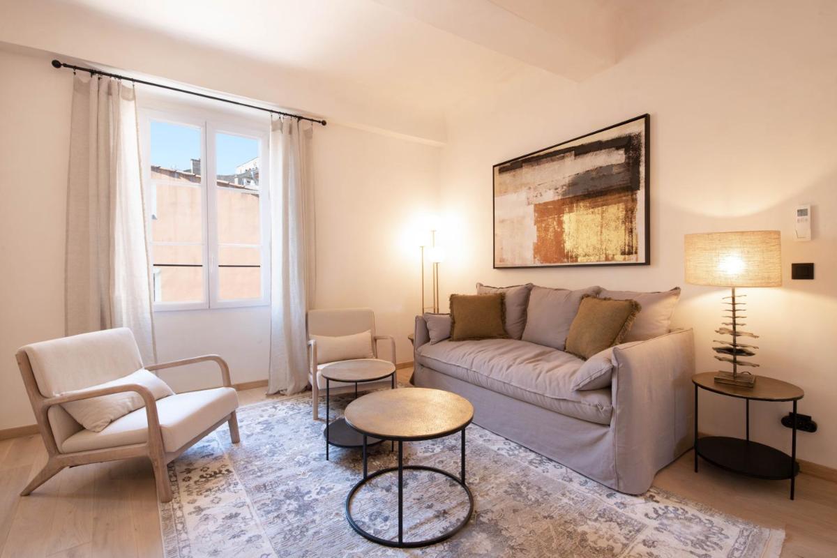 Image 4 of Pick A Flat’s Apartments – Heart of Saint-Tropez