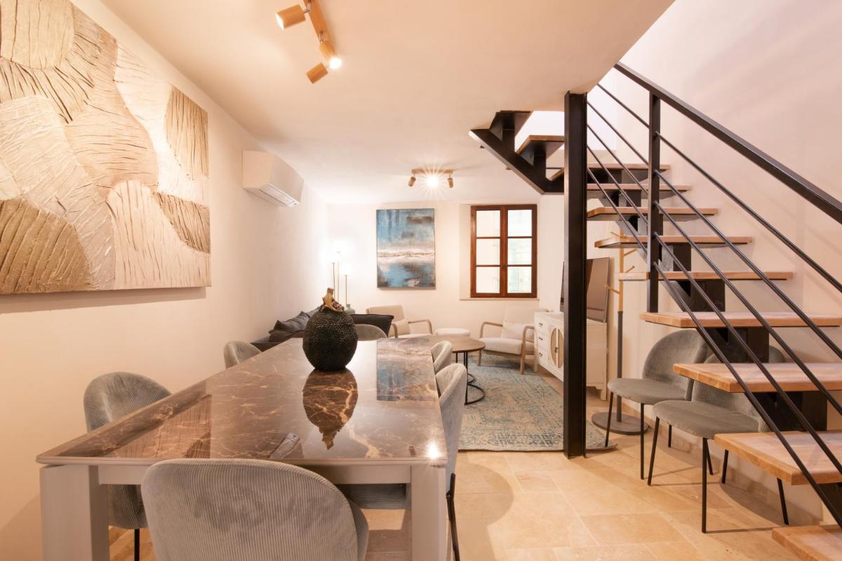Image 3 of Pick A Flat’s Apartments – Heart of Saint-Tropez