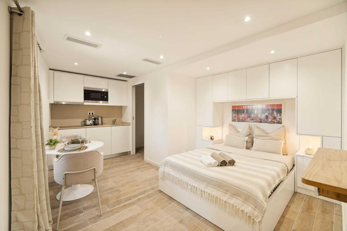 Image 6 of Residence-Allard-Saint-Tropez