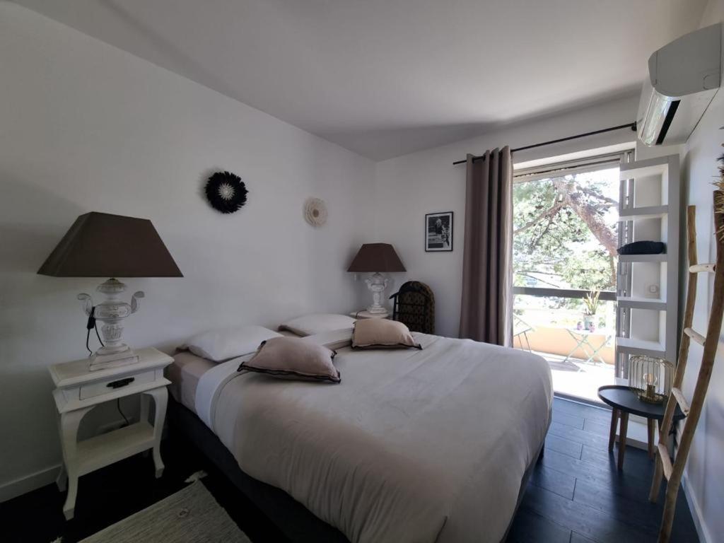 Image 1 of Superbe appartement avec Rooftop privé