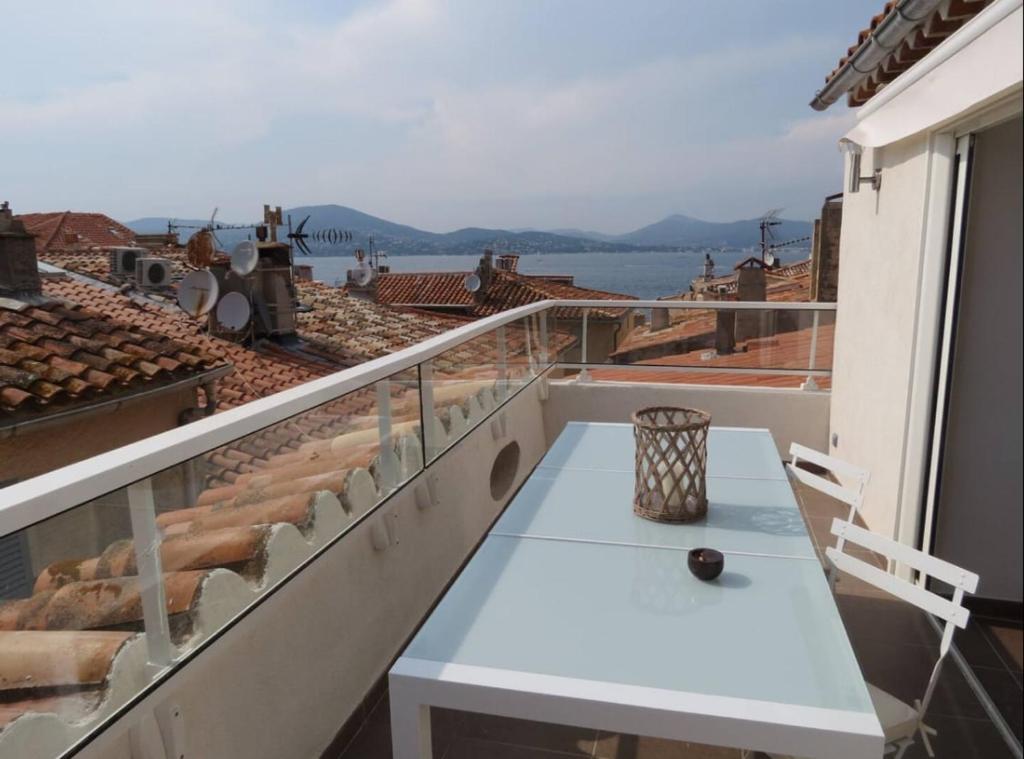 Image of Sur le toit de Saint-Tropez