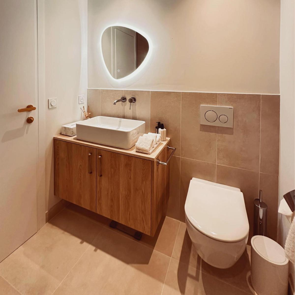 Image 2 of VILLTAK SAINT-TROPEZ by VILLTAK Collection