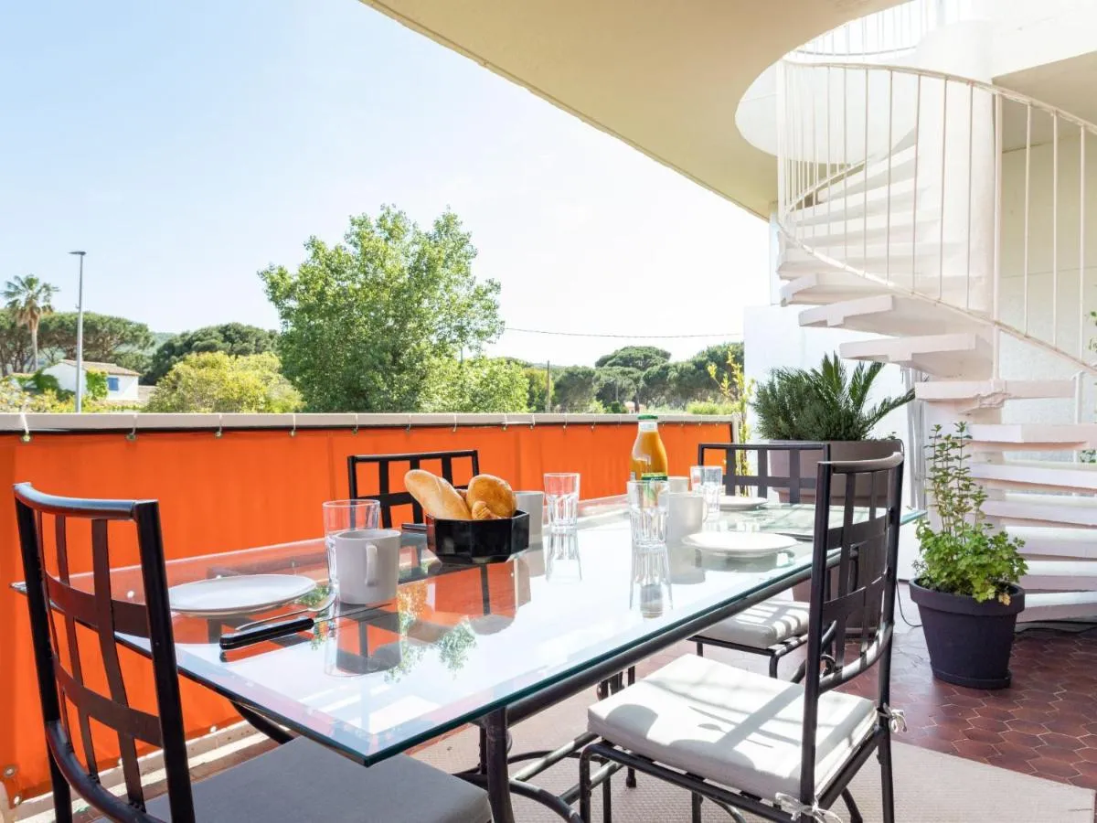 Image 1 of Apartment Les Patios-7 by Interhome