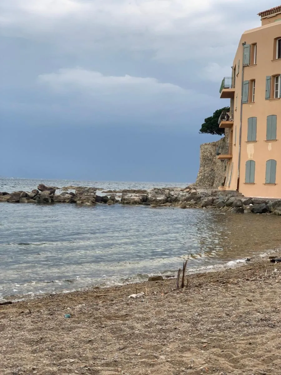 Image 1 of Apartment with SEA VIEW in St Tropez – La Ponche