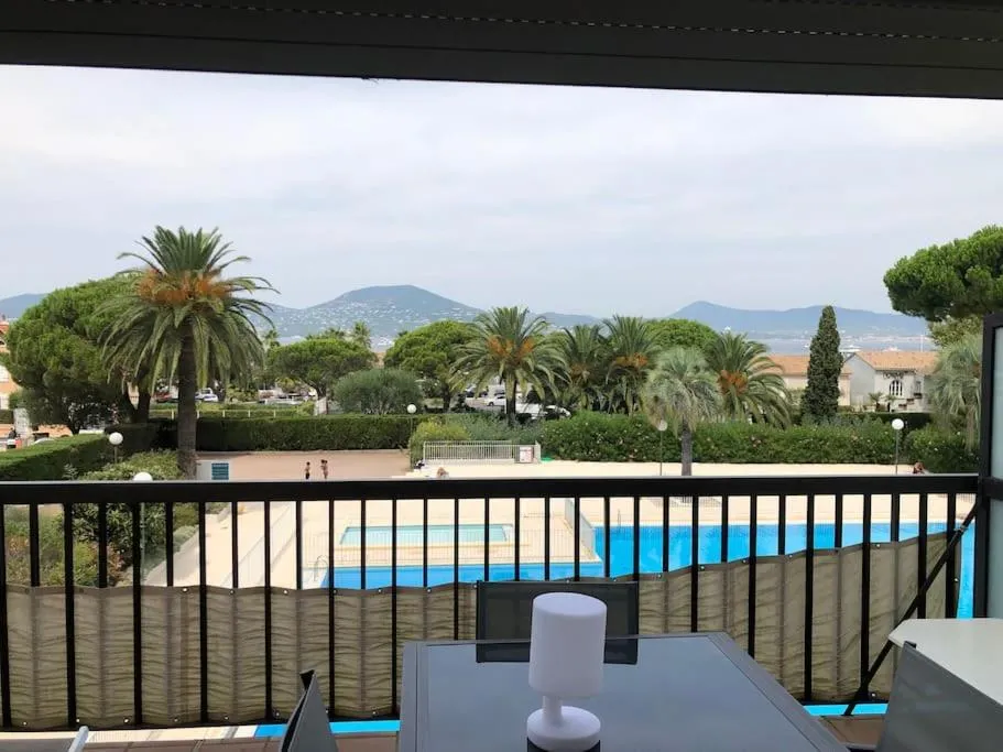Image 1 of Appartement 60m2 piscine au coeur de Saint-Tropez