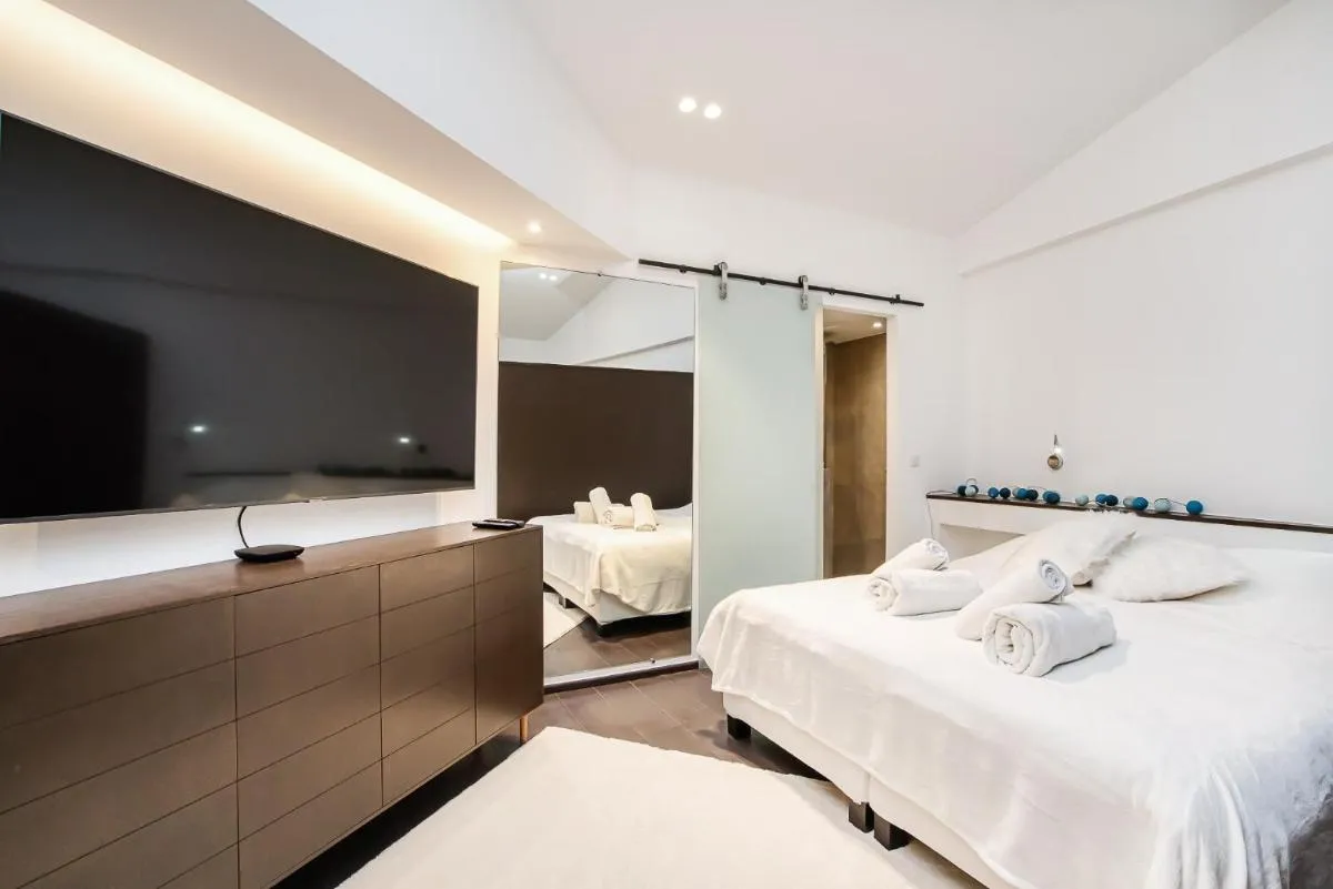 Image 5 of Appartement Place des lices avec Parking
