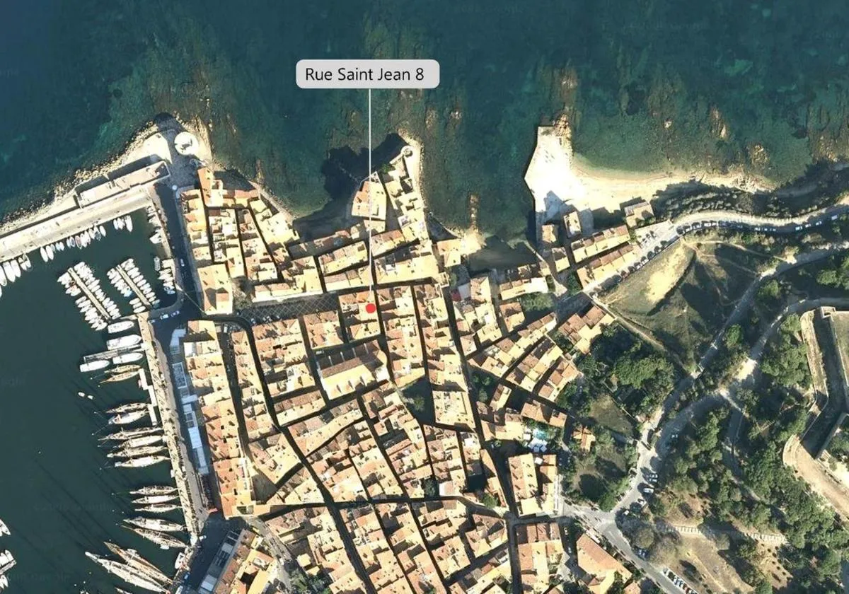 Image 2 of Appartement de charme au coeur de Saint-Tropez