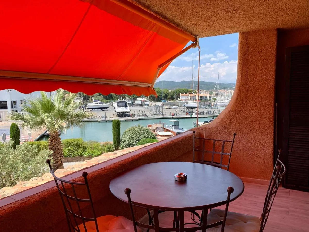 Image 4 of Appartement neuf 4km Saint-Tropez