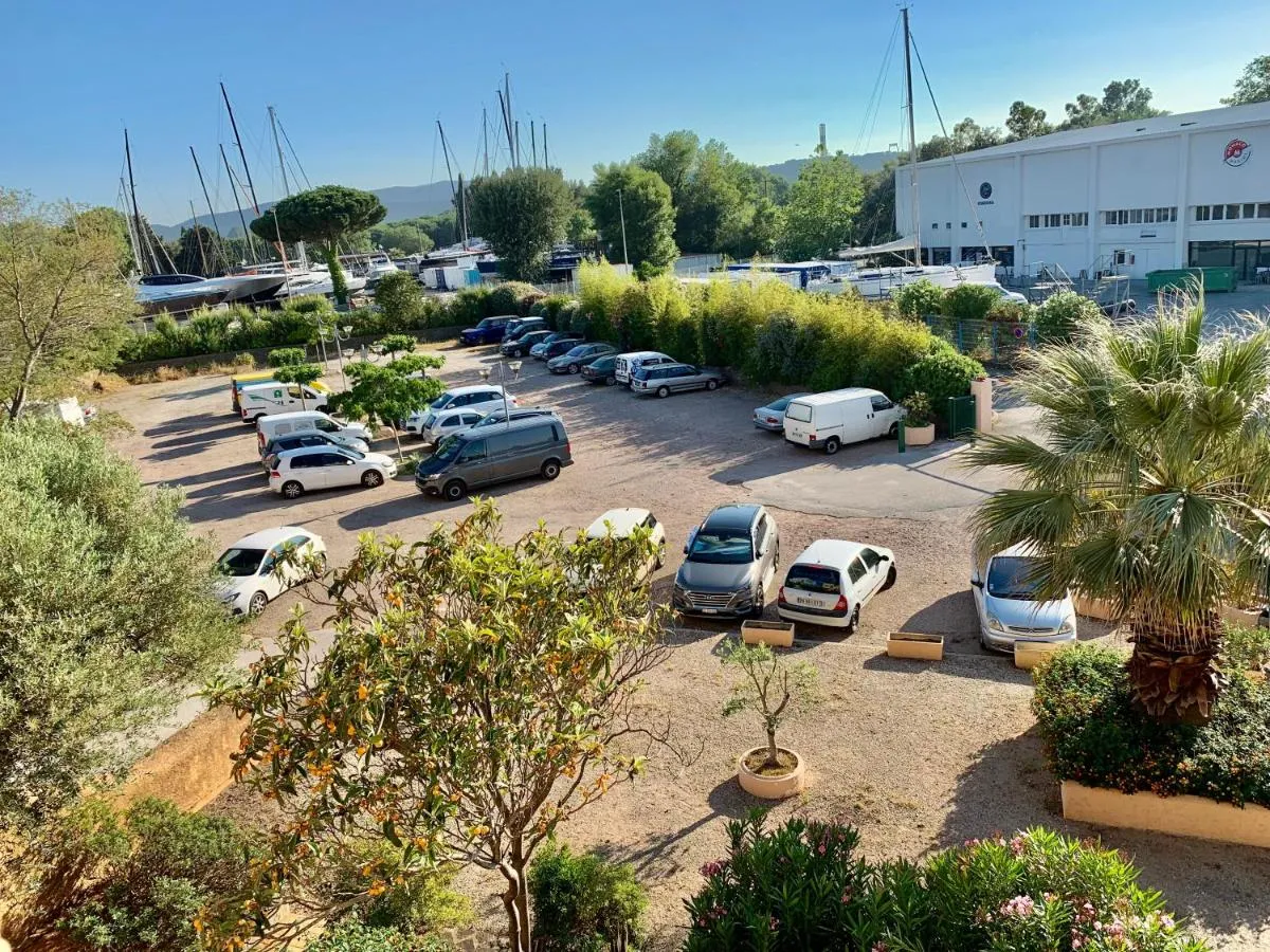 Image 5 of Appartement neuf 4km Saint-Tropez