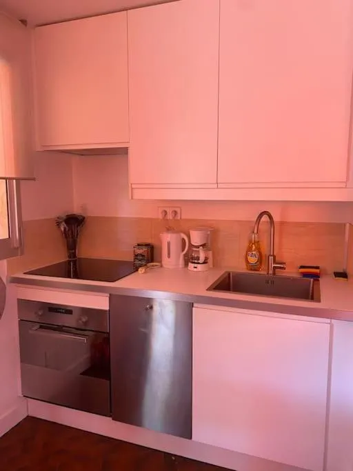 Image 3 of Appartement, piscine, terrasse, clim, Saint-Tropez