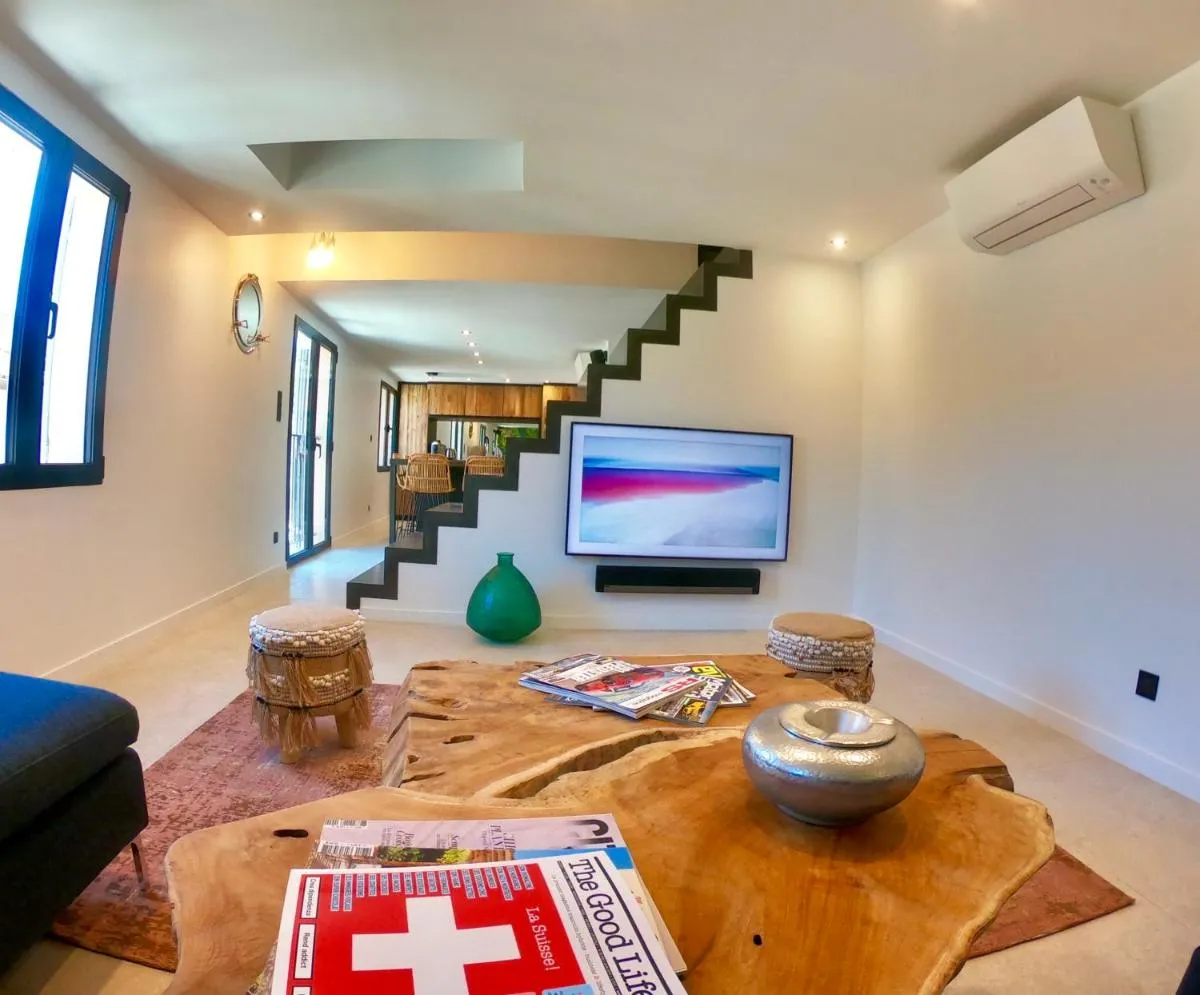 Image 5 of CASA JUNGLE ! Superb duplex apartment, Place des LICES !