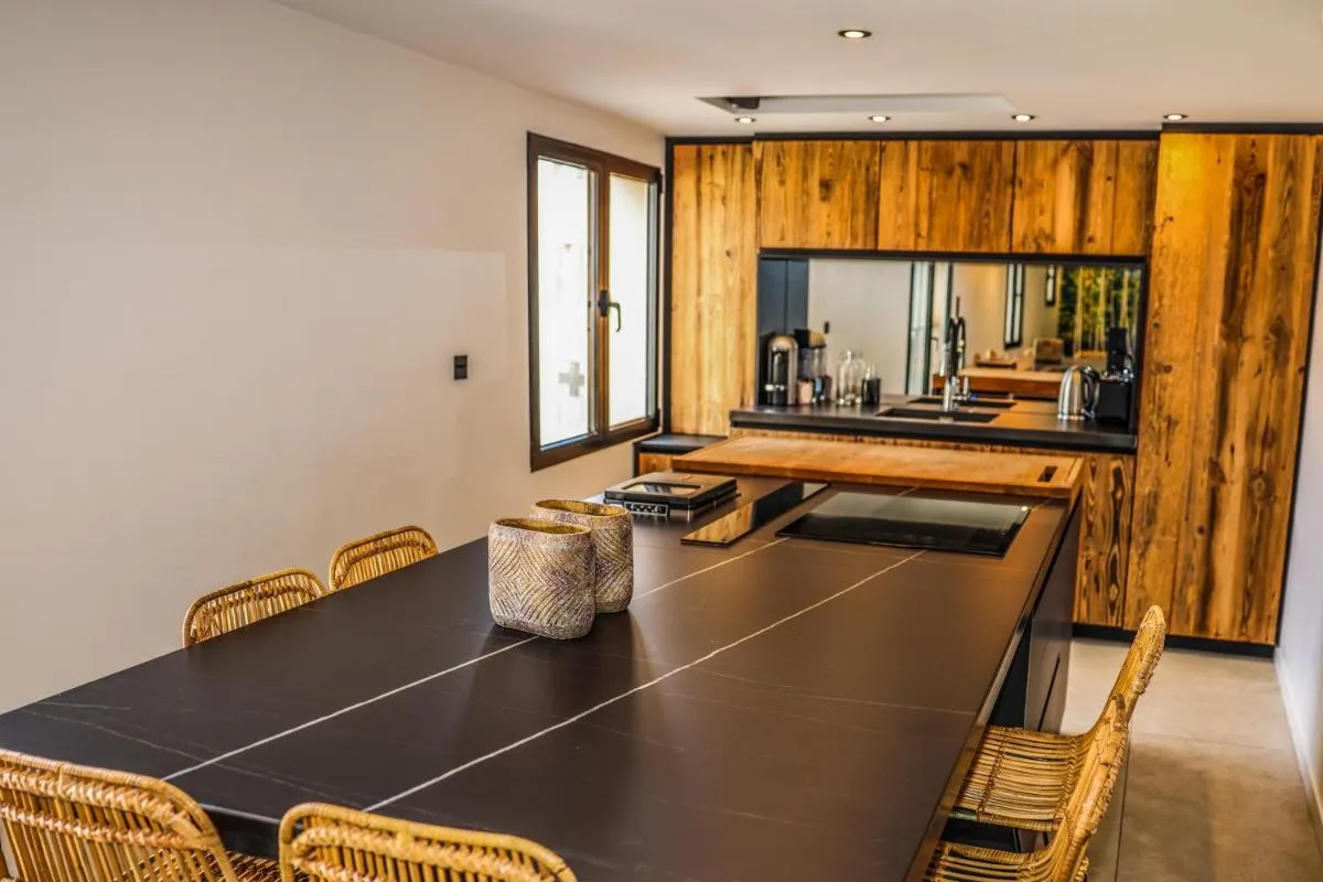 Image 6 of CASA JUNGLE ! Superb duplex apartment, Place des LICES !