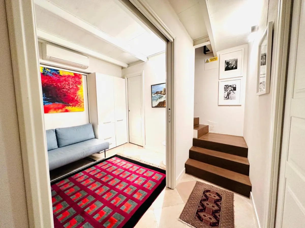 Image 2 of ComeCasa Entire House near Port – Two Bedrooms