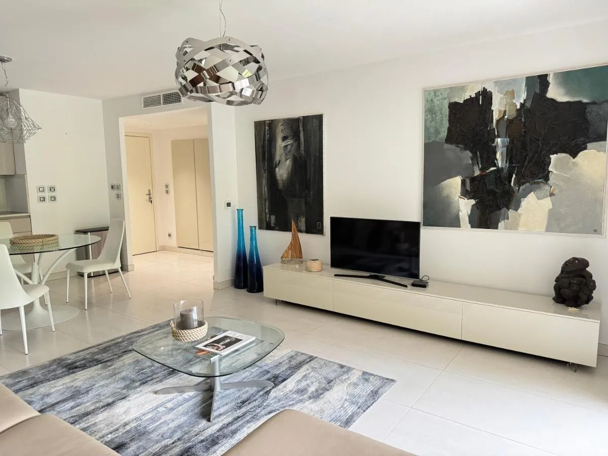 Image 2 of Exclusive Appartement – Saint-Tropez