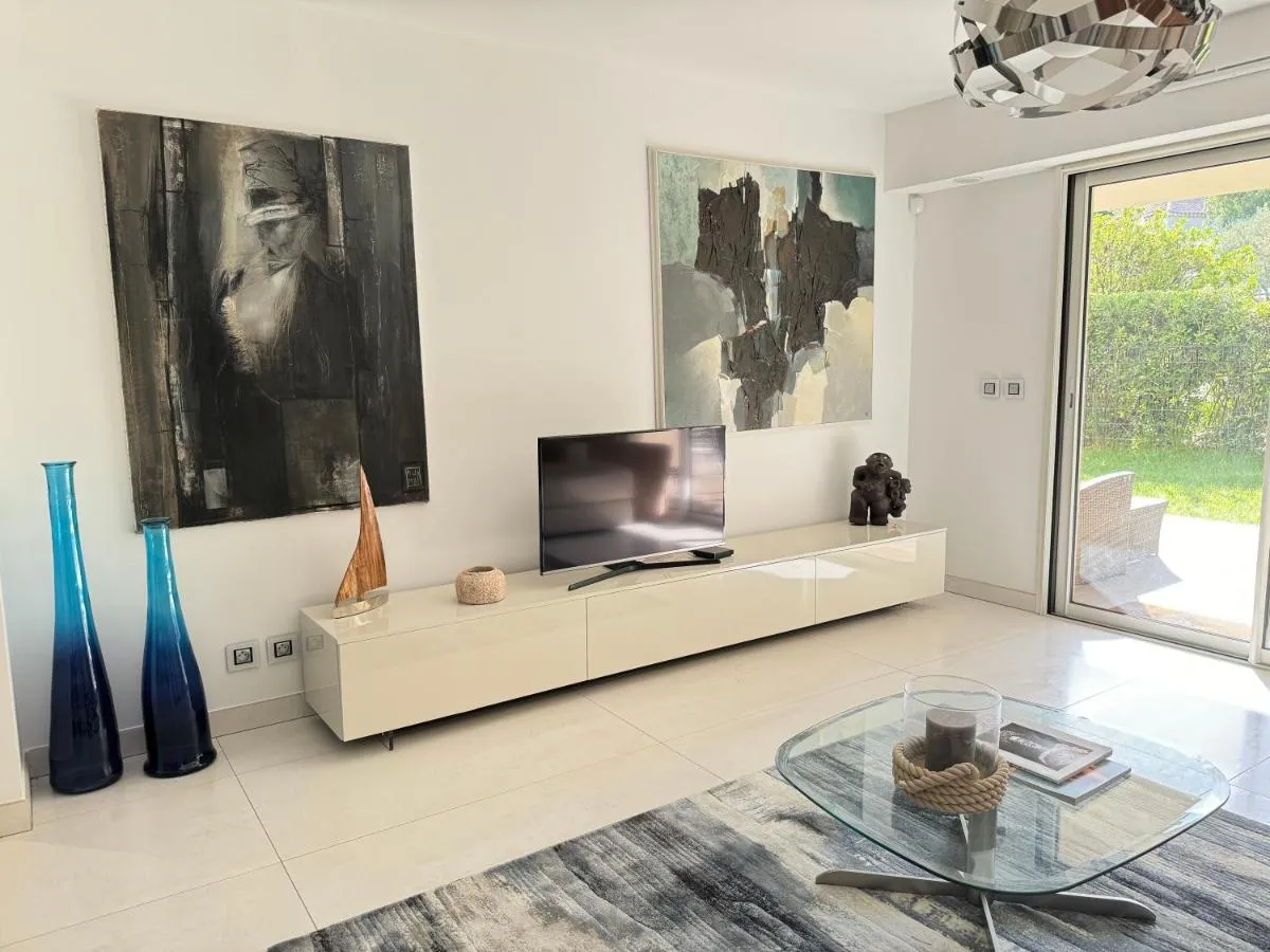 Image 3 of Exclusive Appartement – Saint-Tropez