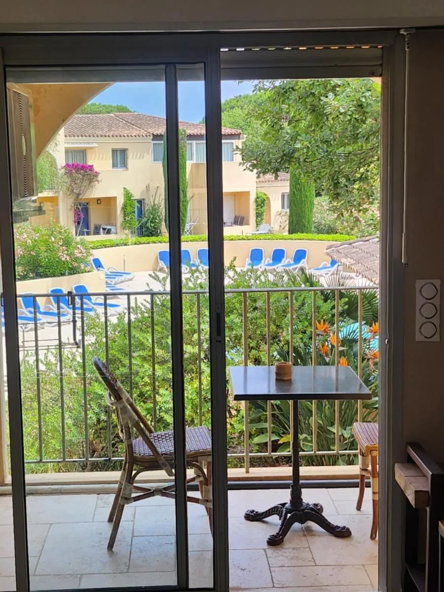 Image 4 of Grand logement tout confort pour 4 personnes dans une résidence de haut standing