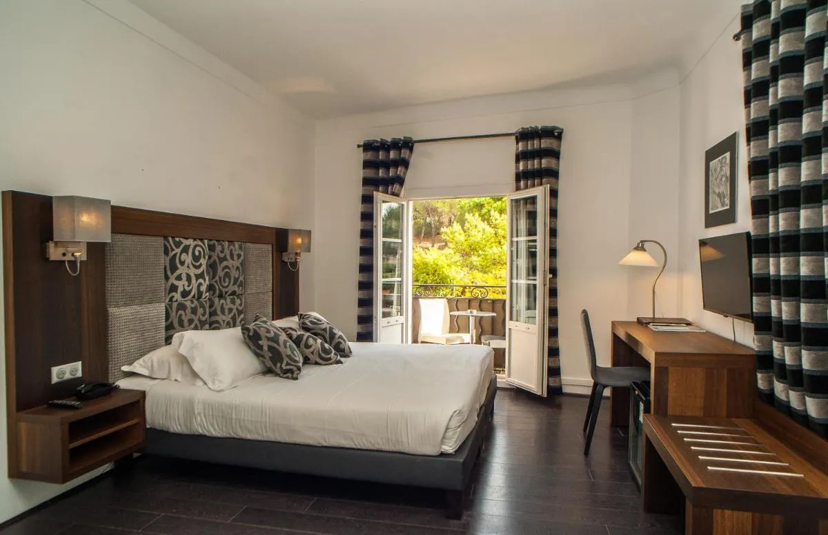 Image 2 of Hotel B Lodge