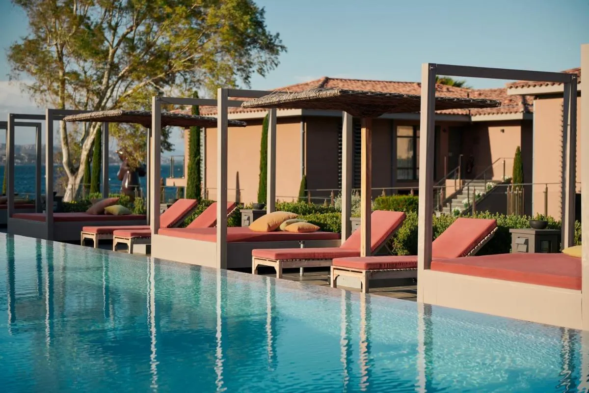 Image 3 of Kube Saint-Tropez
