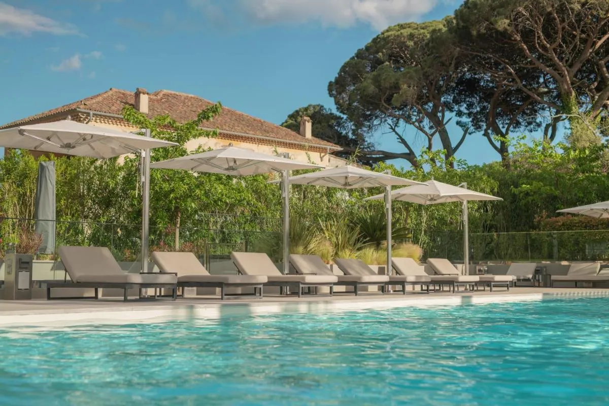 Image 1 of Kube Saint-Tropez