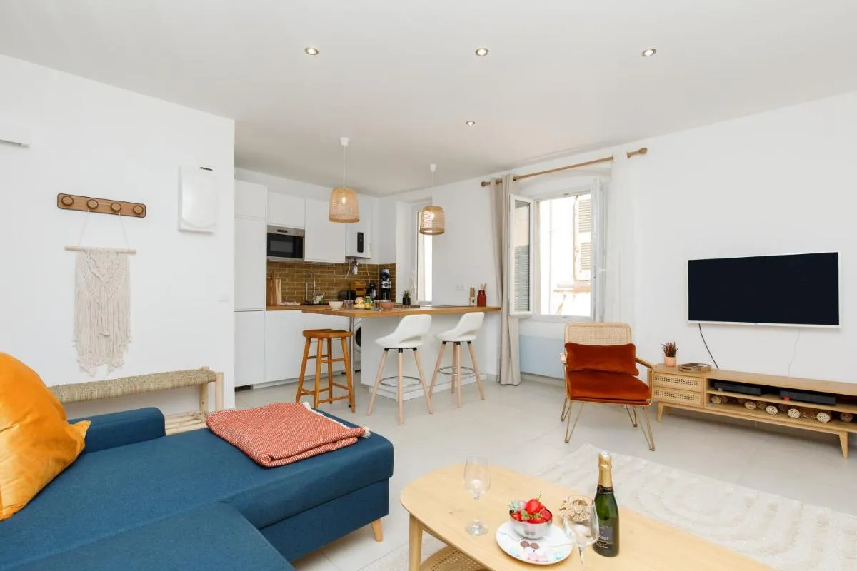 Image 1 of Le Cocon Saint Tropez YourHostHelper