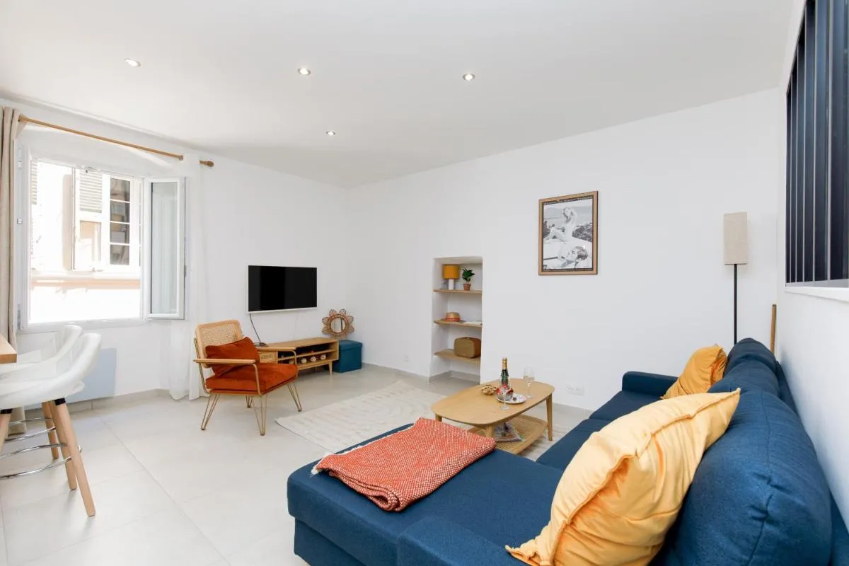 Image 2 of Le Cocon Saint Tropez YourHostHelper