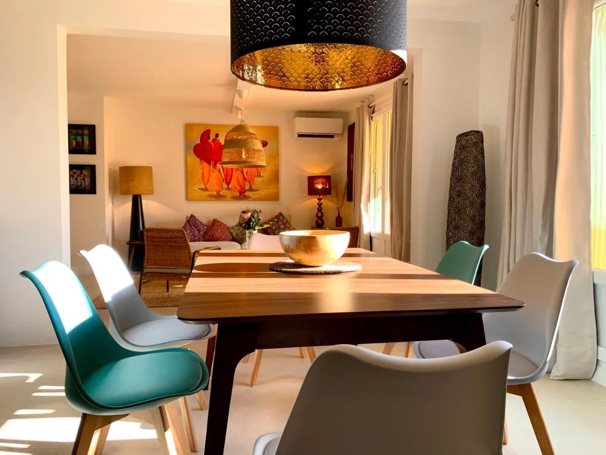Image 6 of Luxury Apartment St-Tropez/ 10mn walk to center.