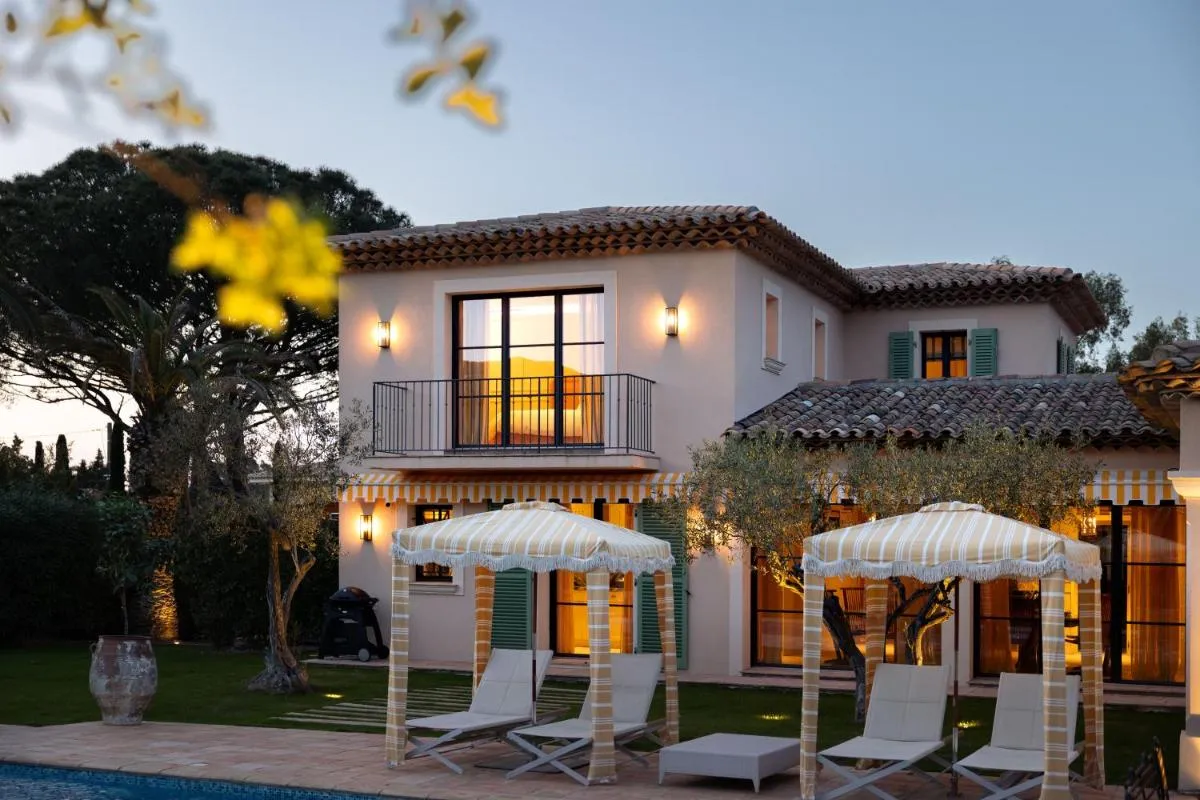 Image 5 of Magnificent sunny Villa Riva with pool and vinery