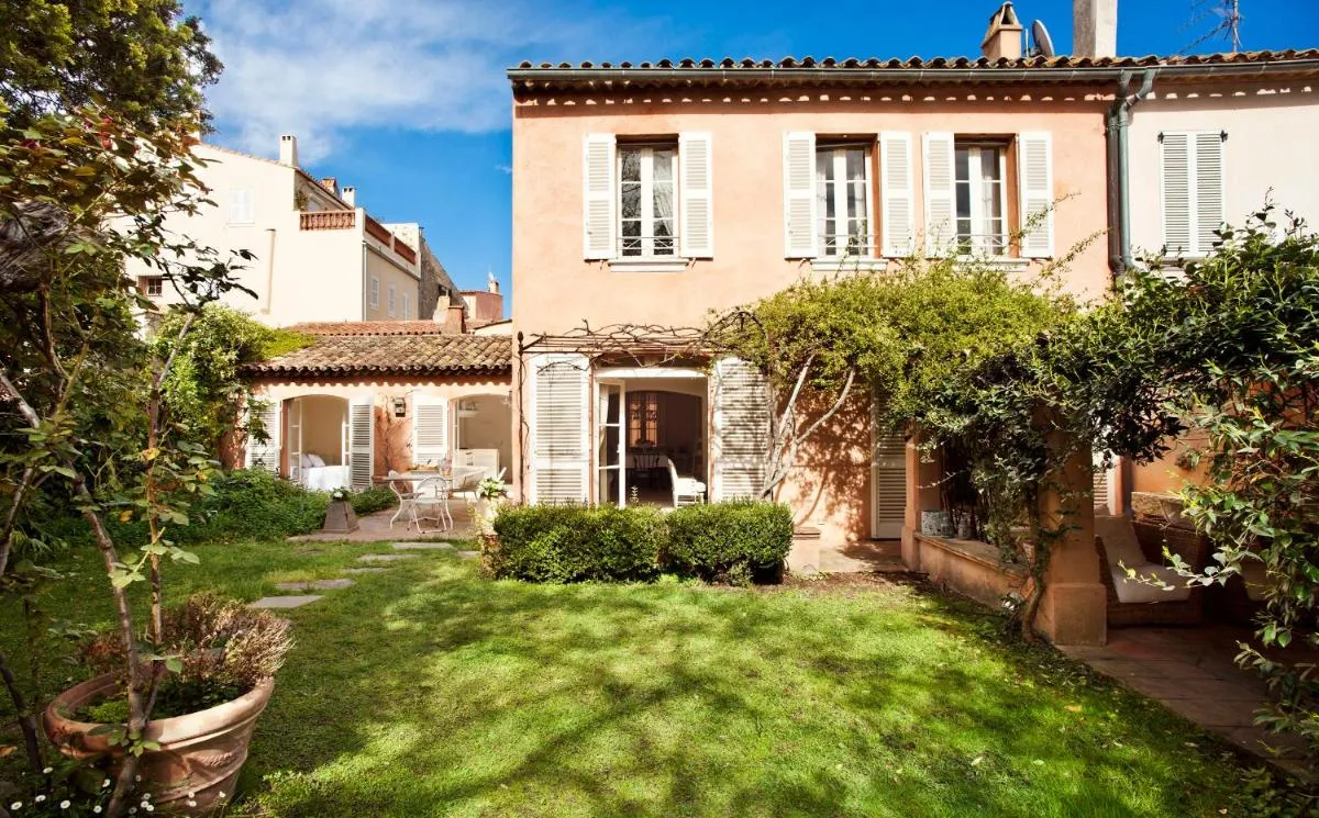 Image 2 of Maison Jolie
