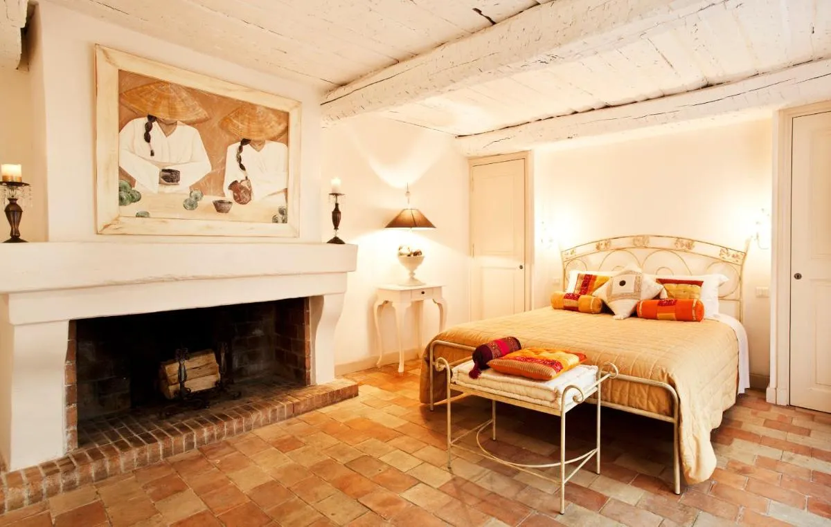 Image 4 of Maison Jolie
