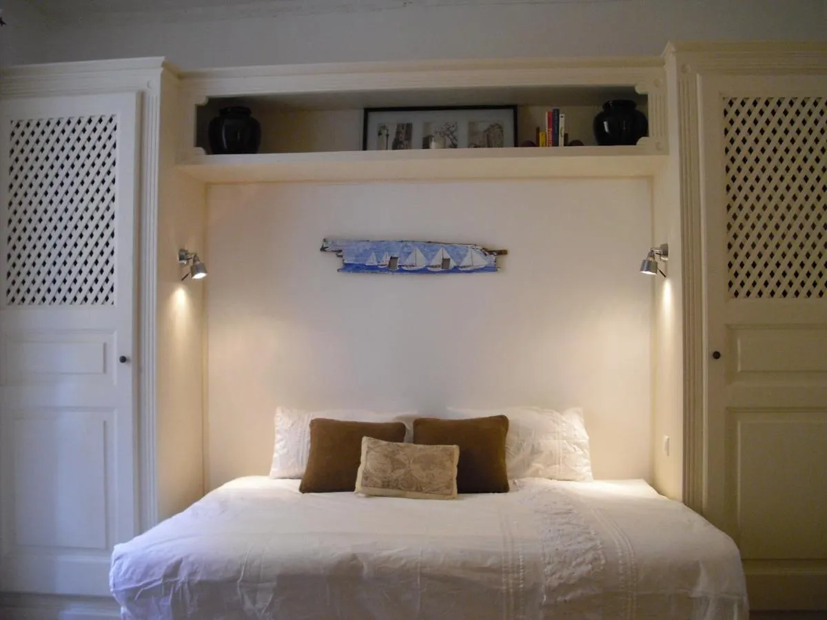 Image 2 of Maison Saint-Tropez