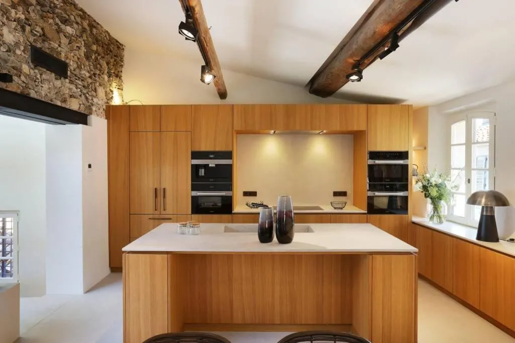Image 3 of Maison Skyloft
