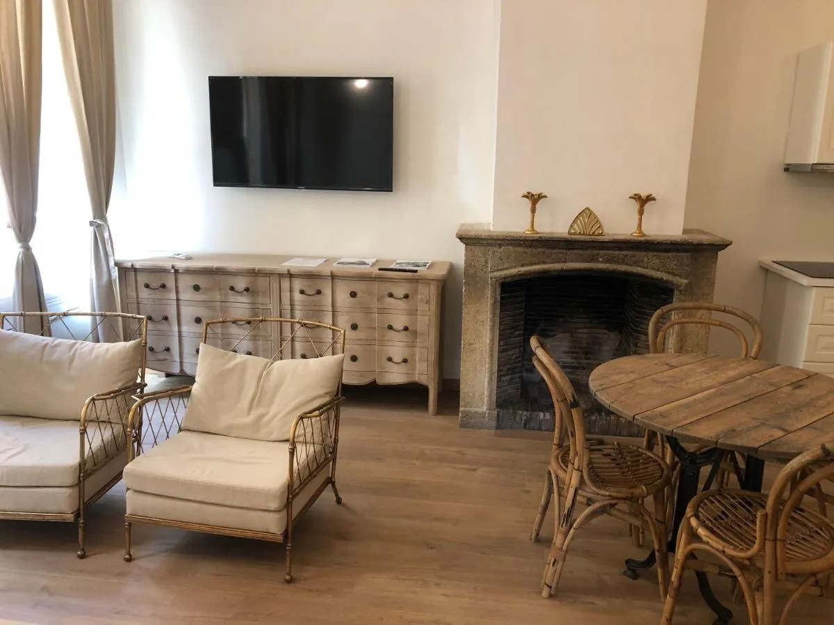 Image 5 of Maison d’ Orange – Ponche