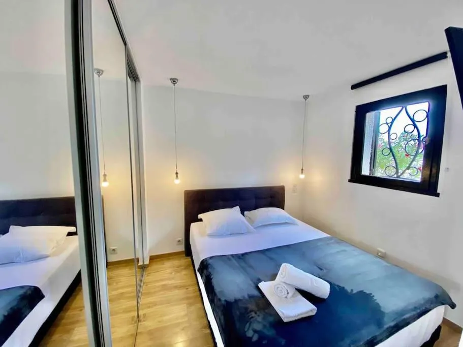 Image 4 of MarinesAppartement, La terrasse Tropézienne