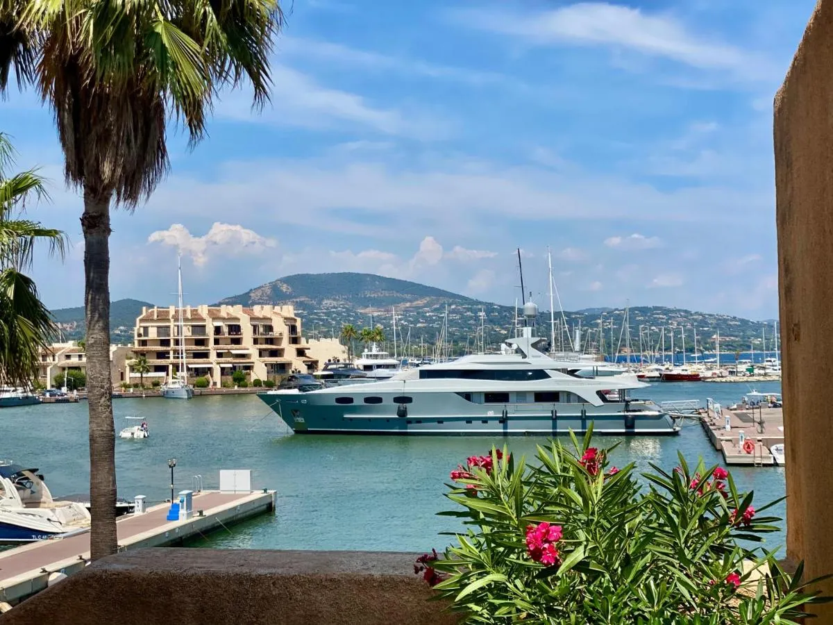 Image 1 of MarinesAppartement, Le quai Tropézien marina