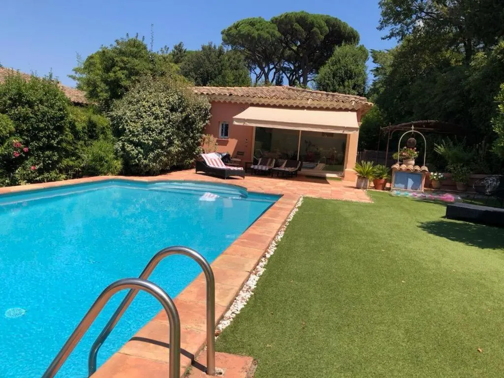 Image of Petite maison à l’entrée de Saint-Tropez