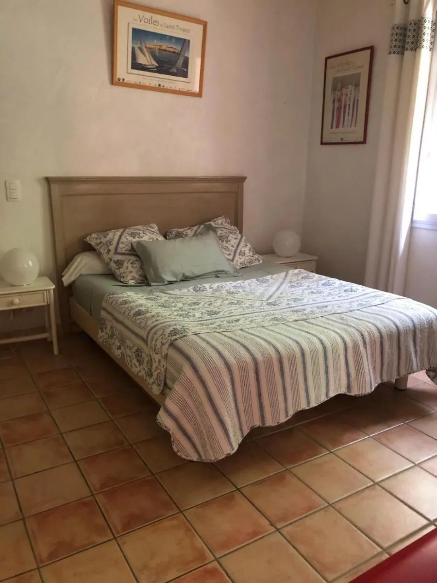 Image 1 of Petite maison à l’entrée de Saint-Tropez