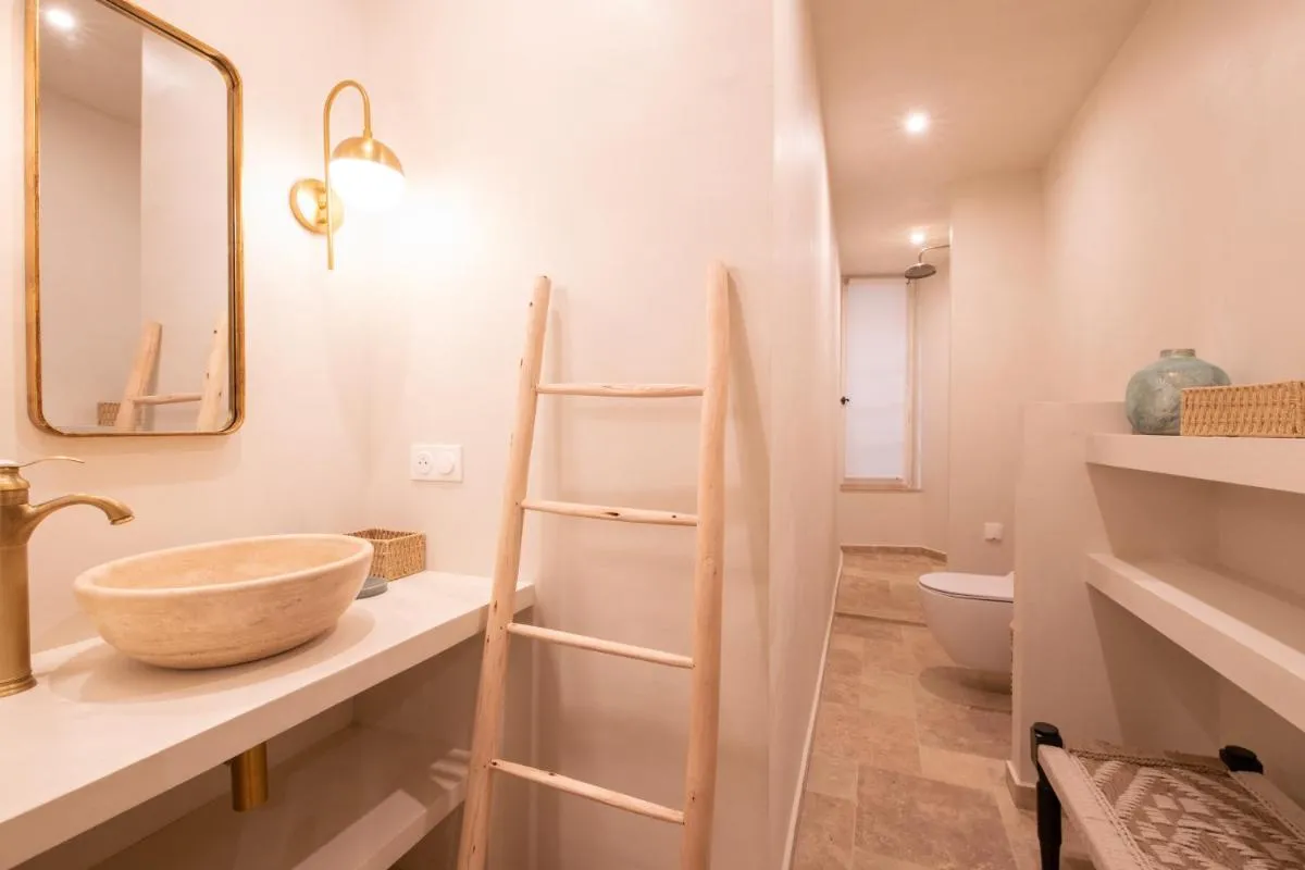 Image 3 of Pick A Flat’s Townhouse in Saint-Tropez – Rue Sainte-Barbe