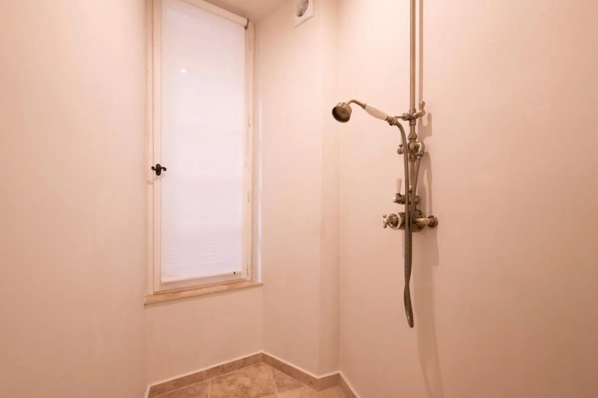 Image 4 of Pick A Flat’s Townhouse in Saint-Tropez – Rue Sainte-Barbe
