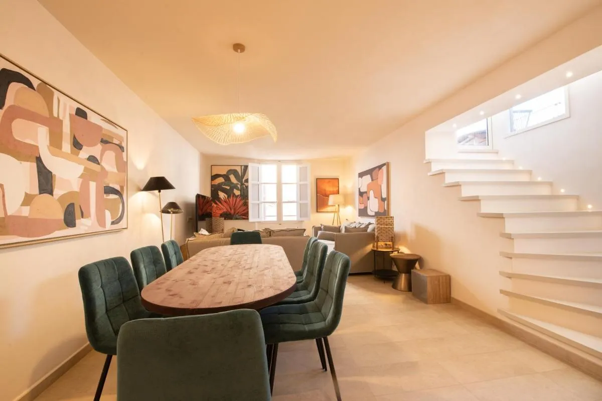 Image 2 of Pick A Flat’s Townhouse in Saint-Tropez – Rue du Portail Neuf