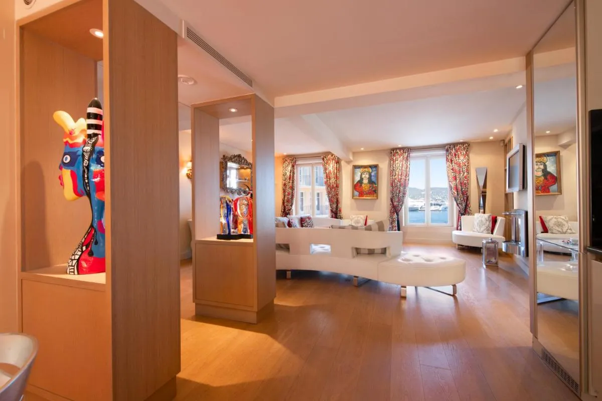 Image 2 of RARE! Appartement, 100m2, Climatisé – Port de Saint-Tropez