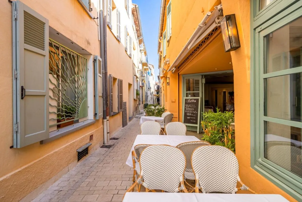 Image 1 of Résidence Feniers – Hyper centre St Tropez