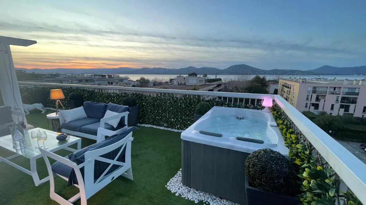 Image 2 of Saint Tropez Sea View Penthouse