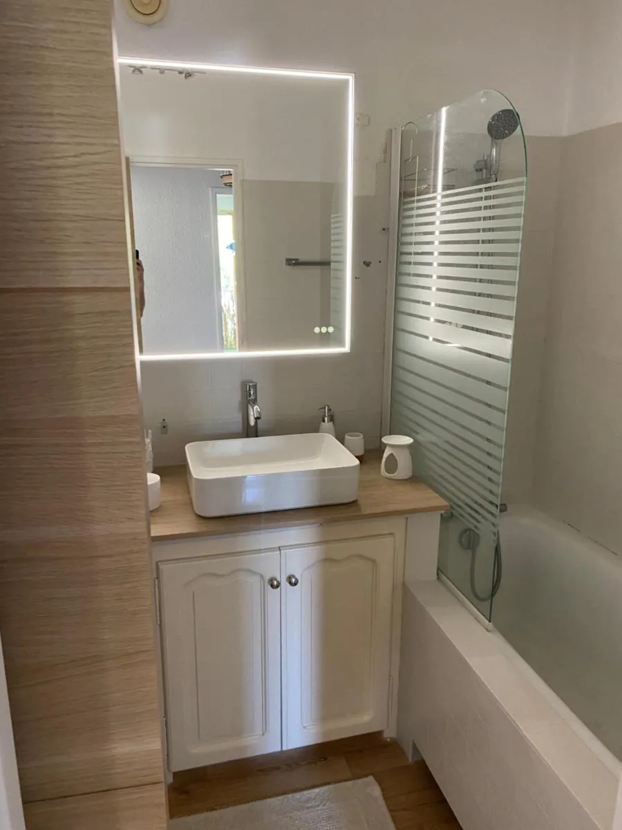 Image 5 of Saint Tropez Spacieux Appartement La Florida