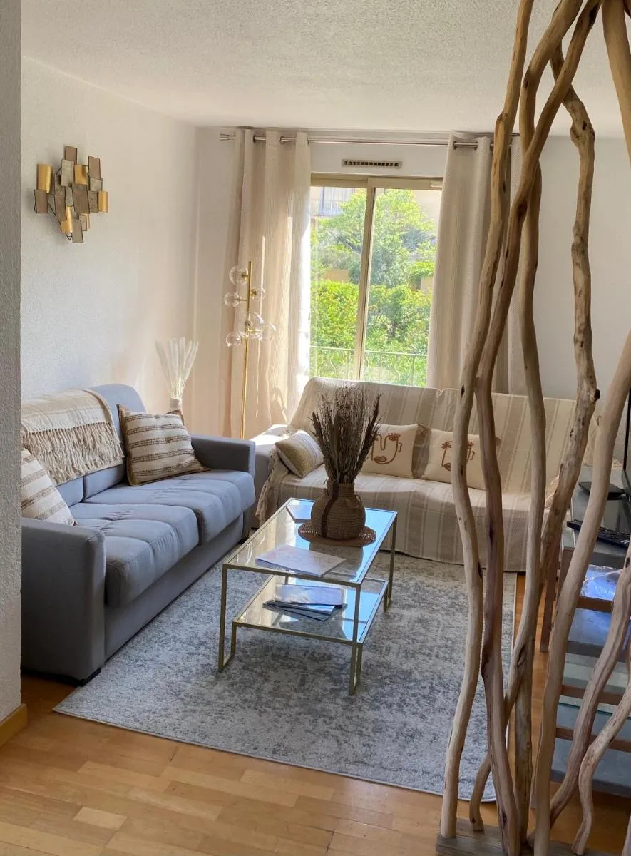 Image 3 of Saint Tropez Spacieux Appartement La Florida