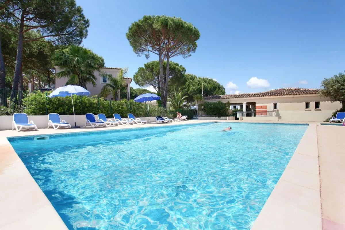 Image 6 of Saint-Tropez en résidence avec piscine